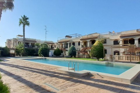 Apartment à Torrevieja, Alicante, Espagne 2 chambres, 58 m2 No. 184464
