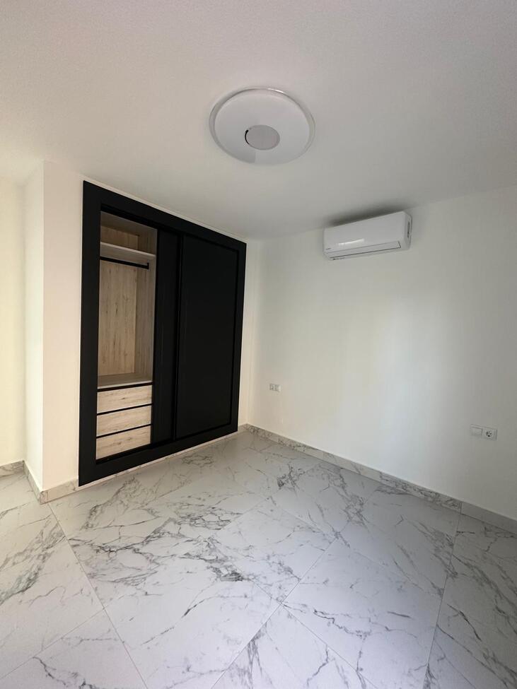 Huoneisto La Veleta, Alicante, Espanja 3 makuuhuonetta,  No. 184463