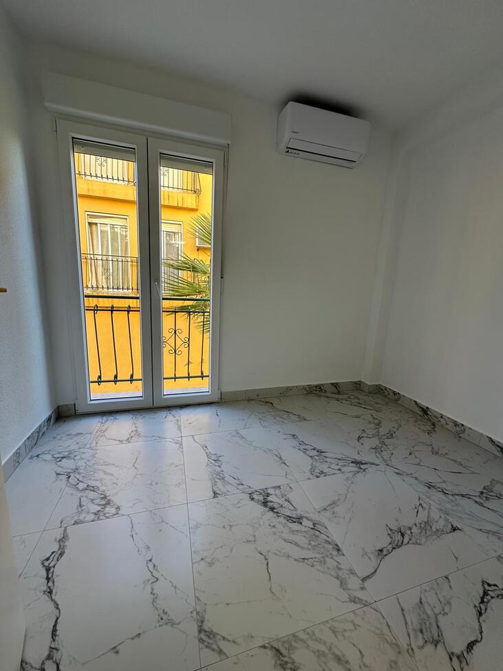 Huoneisto La Veleta, Alicante, Espanja 3 makuuhuonetta,  No. 184463
