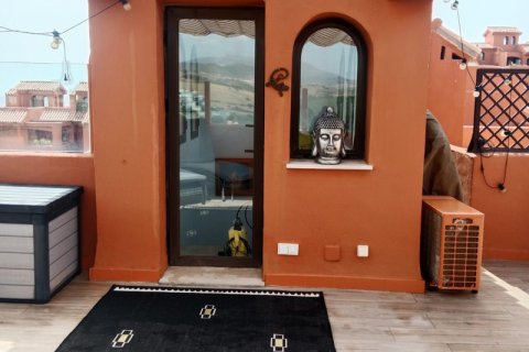 Duplex for sale Estepona, Malaga, Spain 3 bedrooms, 212 sq.m. No. 109630 - photo 9