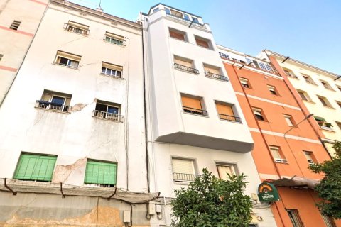 Apartament w L'Hospitalet de Llobregat, Barcelona, Hiszpania 2 sypialnie, 54 mkw. nr 191228 – zdjęcie 2