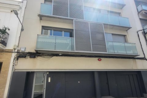 Garage a Vilanova i la Geltru, Barcelona, Spagna 15 mq. N° 191231