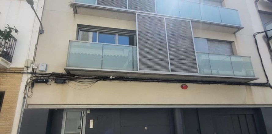 Garage a Vilanova i la Geltru, Barcelona, Spagna 15 mq. N° 191231