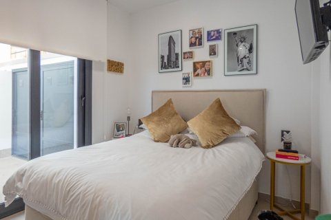 Lägenhet till salu i Guardamar del Segura, Alicante, Spanien 3 sovrum, 116 kvm. Nr. 151802 - foto 11