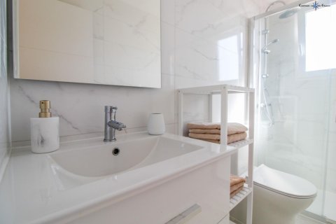 Продажа пентхауса в Ориуэла, Аликанте, Испания 2 спальни, 135м2 №140295 - фото 6