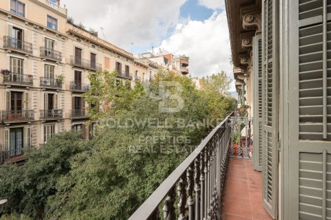 Apartment à vendre à Barcelona, Espagne, 3 chambres, 135 m2 No. 157258 - photo 6