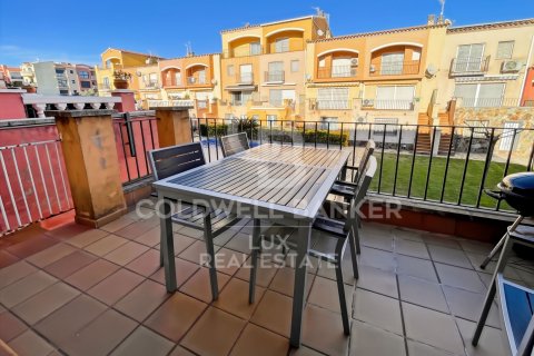 Продажа дома в Эмпуриабрава, Герона, Испания 3 спальни, 175м2 №157256 - фото 4
