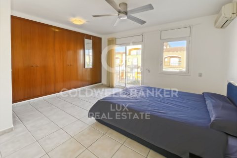 Продажа дома в Эмпуриабрава, Герона, Испания 3 спальни, 175м2 №157256 - фото 8