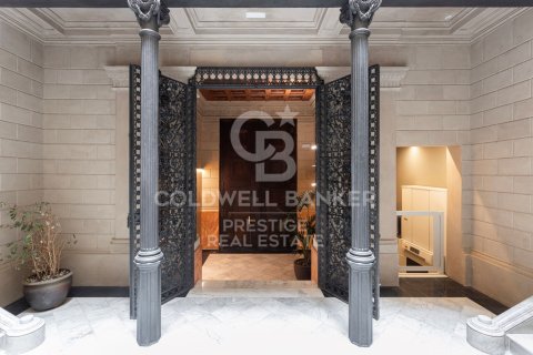 Продажа пентхауса в Барселона, Испания 3 спальни, 185м2 №157252 - фото 27