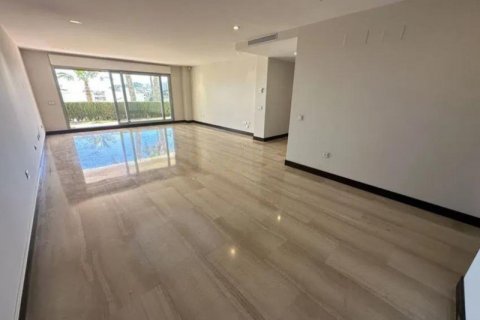Wohnung zum Verkauf Marbella, Malaga, Spanien 2 Schlafzimmer, 140 m2 Nr. 119833 - Foto 10