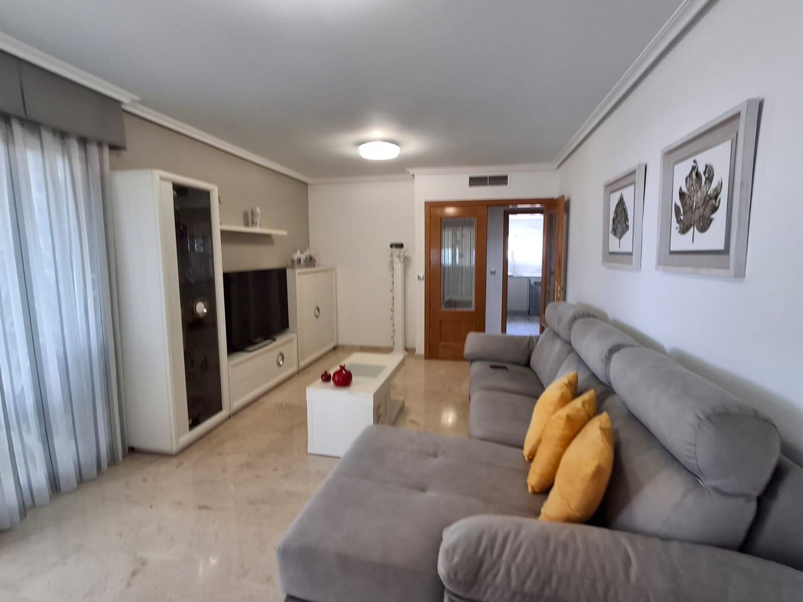 Apartment in Benidorm, Alicante, Spain 136 sq.m. No. 193019
