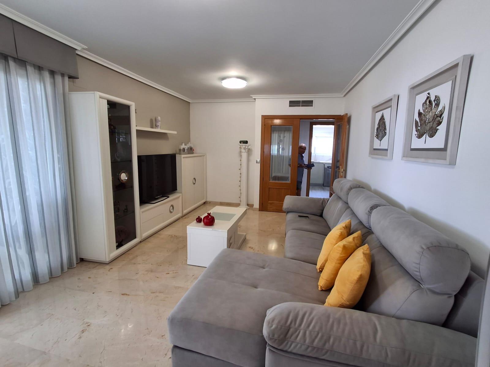 Apartment in Benidorm, Alicante, Spain 136 sq.m. No. 193019