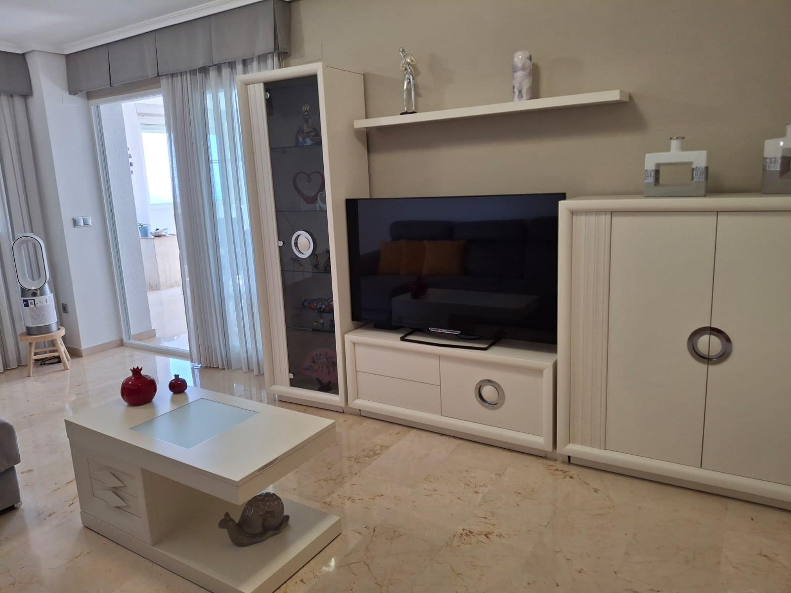Apartment in Benidorm, Alicante, Spain 136 sq.m. No. 193019