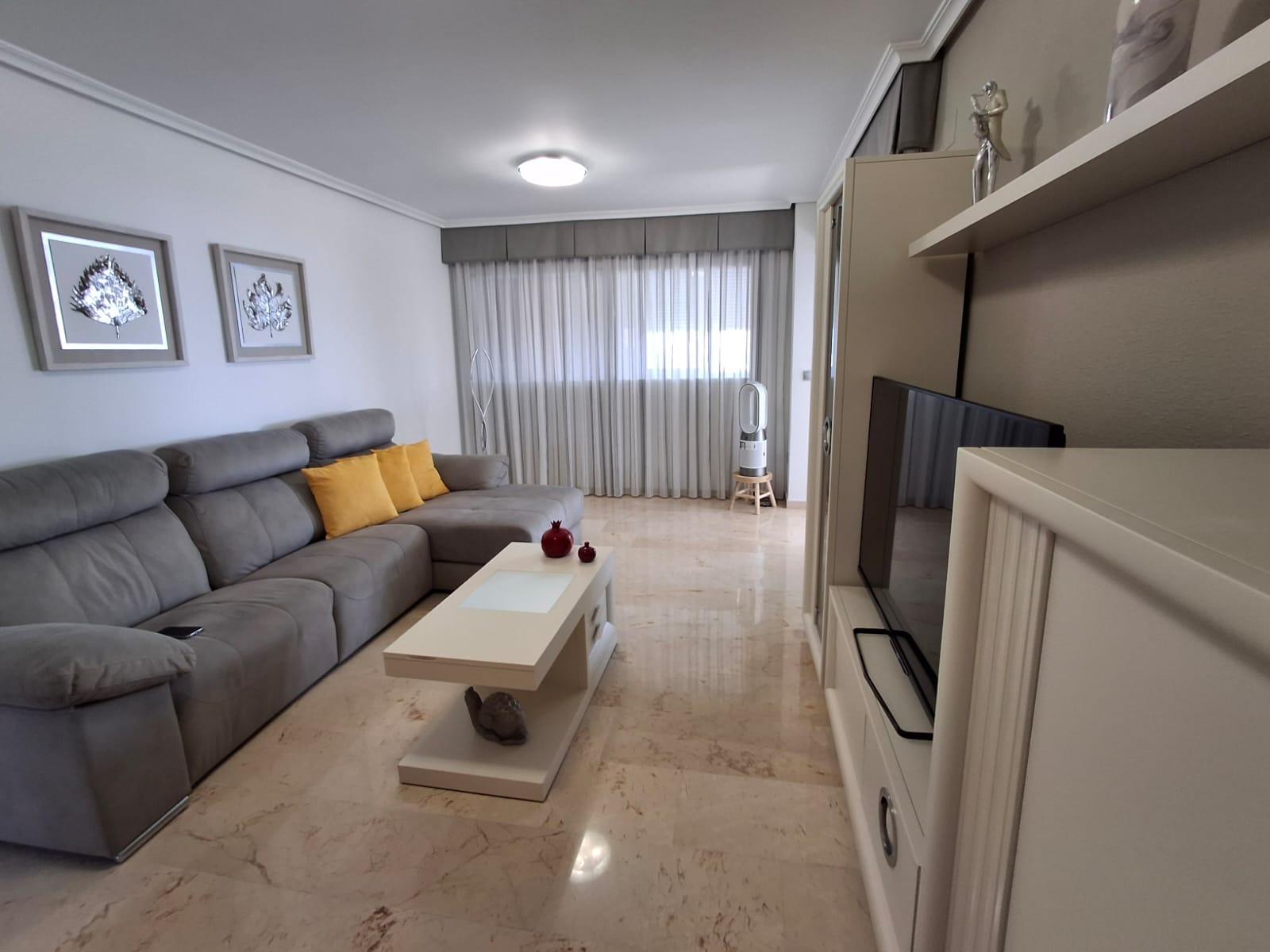 Apartment in Benidorm, Alicante, Spain 136 sq.m. No. 193019