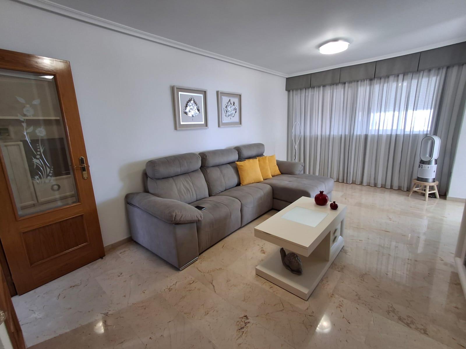 Apartment in Benidorm, Alicante, Spain 136 sq.m. No. 193019