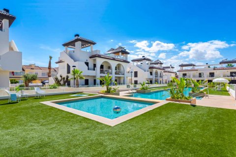 Villa à vendre à Ciudad Quesada, Alicante, Espagne, 3 chambres, 133 m2 No. 134608 - photo 8