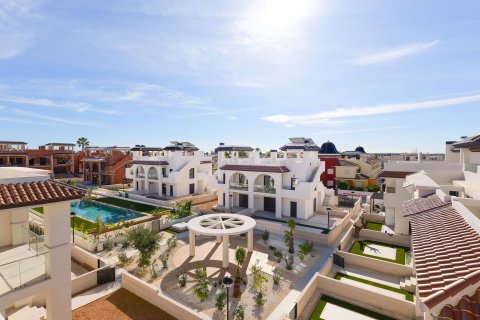 Villa à vendre à Ciudad Quesada, Alicante, Espagne, 3 chambres, 133 m2 No. 134608 - photo 2