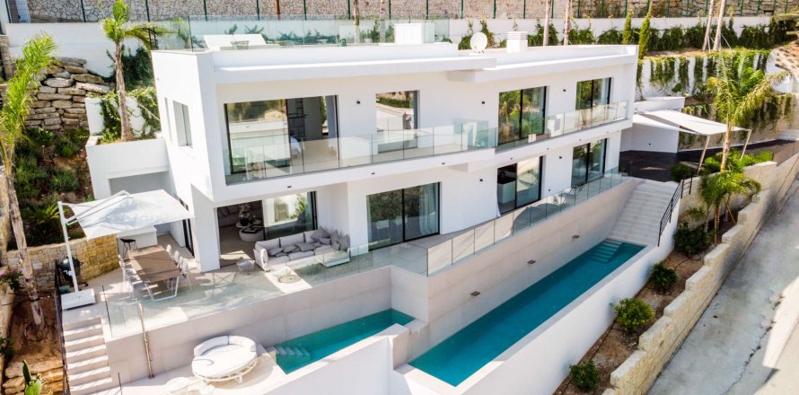 Villa a Javea, Alicante, Spagna 4 camere da letto, 276 mq. N° 176630