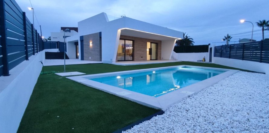 Villa Ciudad Quesada, Alicante, Spānijā 3 istabas, 156.13 m2 Nr. 176635