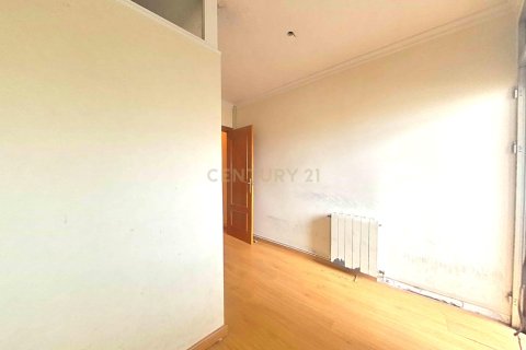 House for sale in Sabadell, Barcelona, Spain 3 bedrooms, 81 sq.m. No. 186483 - photo 29