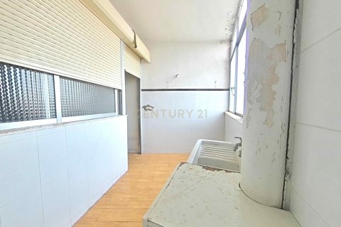 House for sale in Sabadell, Barcelona, Spain 3 bedrooms, 81 sq.m. No. 186483 - photo 14
