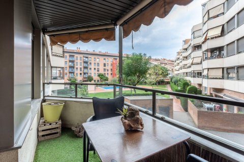 Apartment in Molins de Rei, Barcelona, Spain 4 bedrooms, 125 sq.m. No. 186482