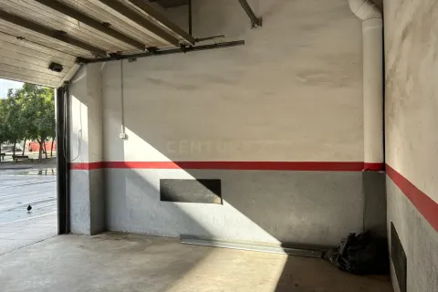 Garage for sale in Sant Joan Despi, Barcelona, Spain 20 sq.m. No. 186481 - photo 3