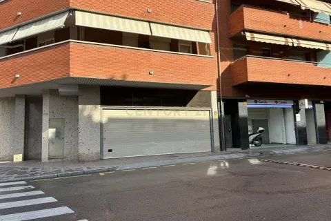 Garage for sale in Sant Joan Despi, Barcelona, Spain 20 sq.m. No. 186481 - photo 2