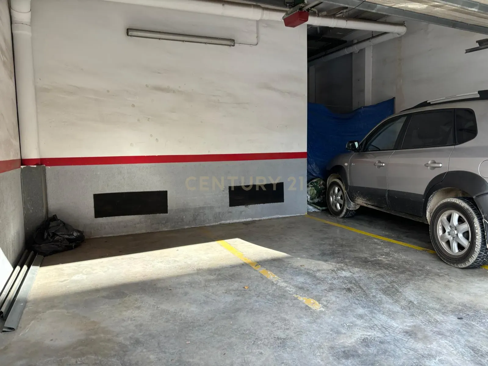 Garage a Sant Joan Despi, Barcelona, Spagna 20 mq. N° 186481