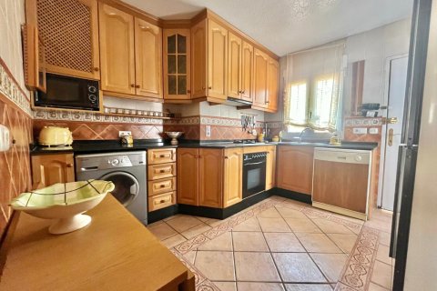 Продажа квартиры в Торревьеха, Аликанте, Испания 2 спальни, 120м2 №165973 - фото 14