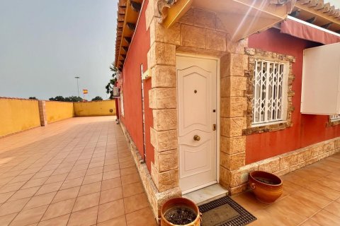 Продажа квартиры в Торревьеха, Аликанте, Испания 2 спальни, 120м2 №165973 - фото 6