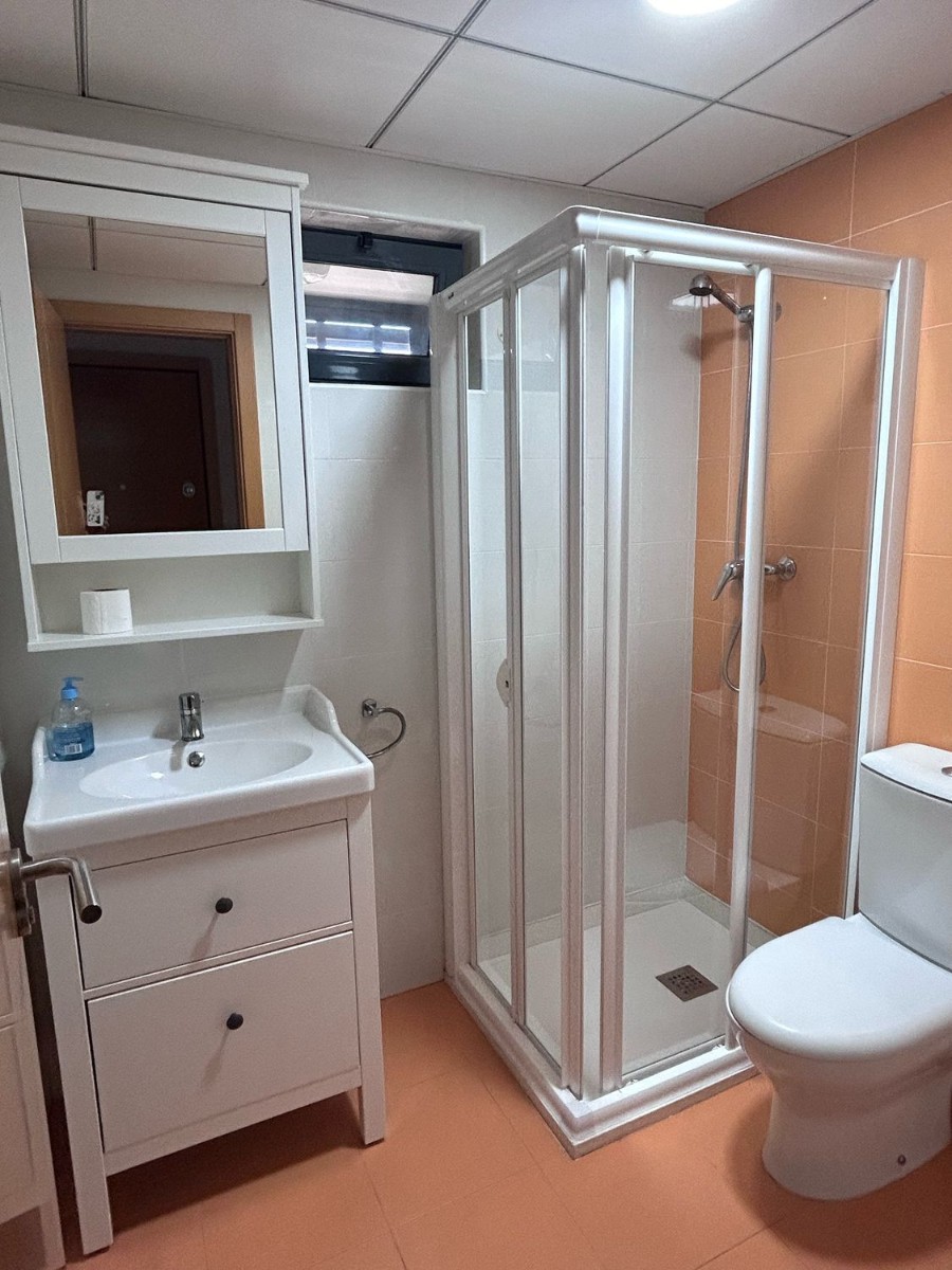 Appartamento a Benidorm, Alicante, Spagna 3 camere da letto, 110 mq. N° 142972