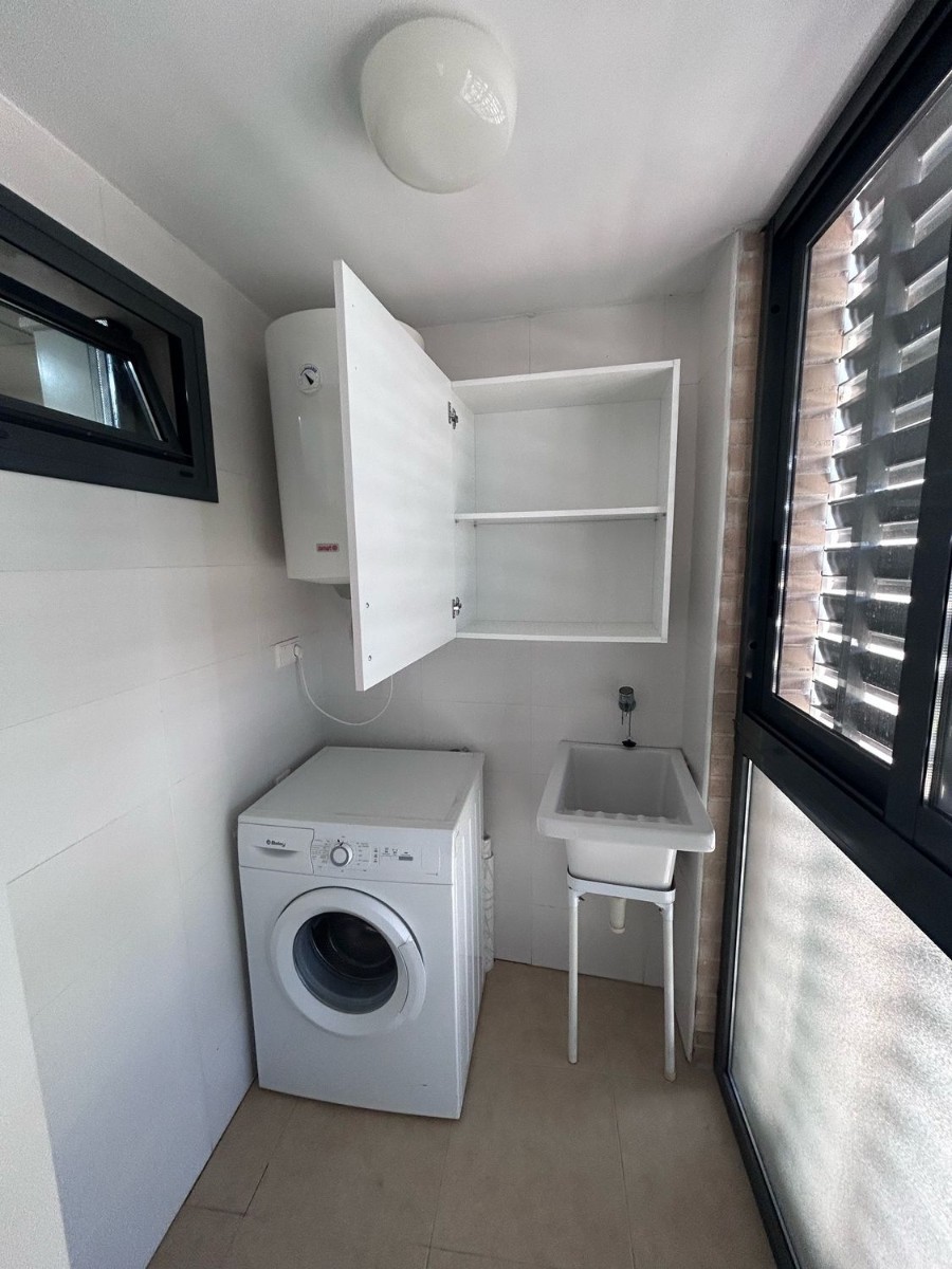 Appartamento a Benidorm, Alicante, Spagna 3 camere da letto, 110 mq. N° 142972