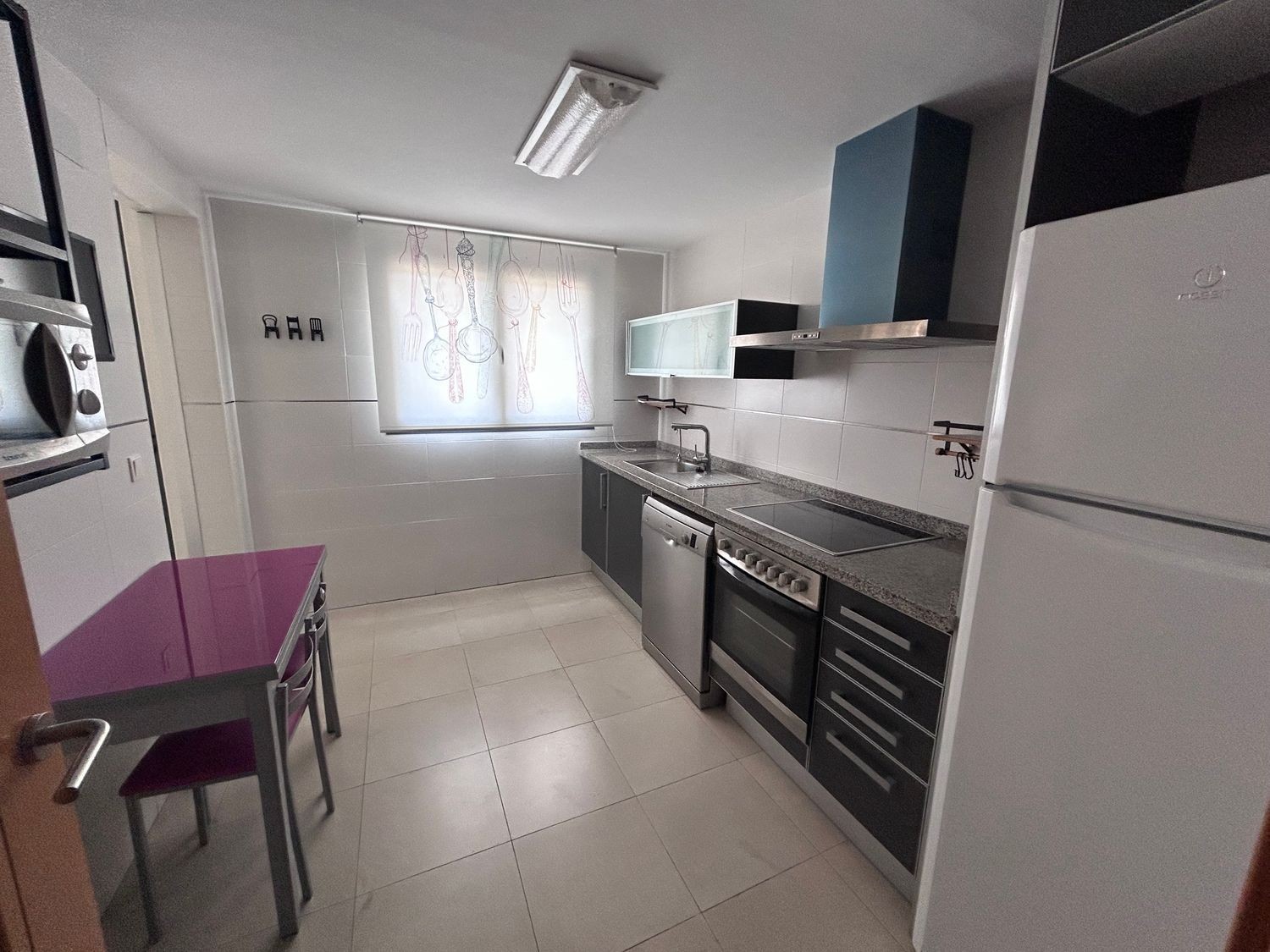 Appartamento a Benidorm, Alicante, Spagna 3 camere da letto, 110 mq. N° 142972