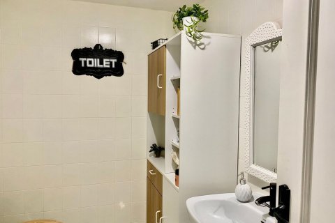 Lägenhet till salu i Benidorm, Alicante, Spanien 3 sovrum, 120 kvm. Nr. 142970 - foto 23