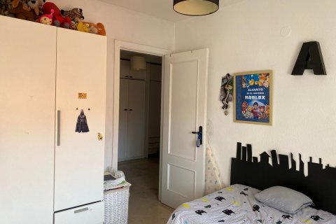 Lägenhet till salu i Benidorm, Alicante, Spanien 3 sovrum, 120 kvm. Nr. 142970 - foto 8