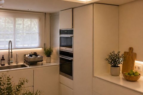 House zum Verkauf in Esplugues de Llobregat, Barcelona, Spanien 5 Schlafzimmer, 354 m2 Nr. 184606 - Foto 7