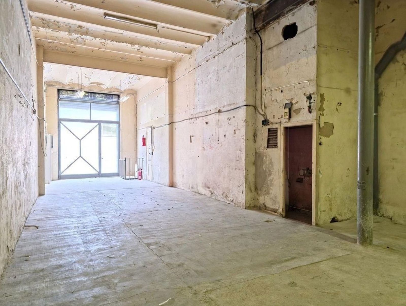 Proprietà commerciale a Barcelona, Spagna 587 mq. N° 184610