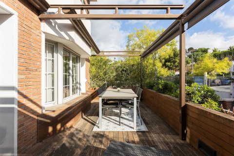 Casa in vendita a Esplugues de Llobregat, Barcelona, Spagna 4 camere da letto, 262 mq. N° 184607 - foto 6