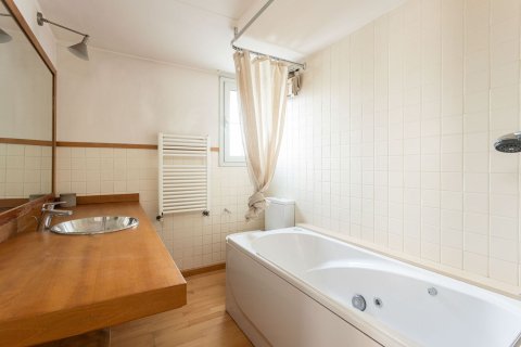 Casa in vendita a Esplugues de Llobregat, Barcelona, Spagna 4 camere da letto, 262 mq. N° 184607 - foto 27