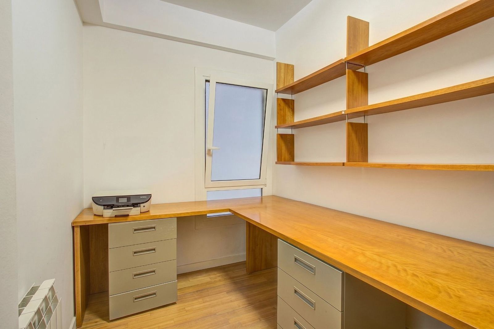 Apartment à Barcelona, Espagne 4 chambres, 130 m2 No. 184611