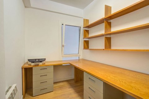 Appartamento in vendita a Barcelona, Spagna 4 camere da letto, 130 mq. N° 184611 - foto 23