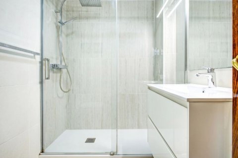 Appartamento in vendita a Barcelona, Spagna 4 camere da letto, 130 mq. N° 184611 - foto 12