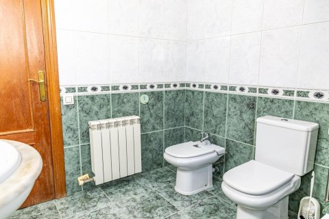 House zum Verkauf in Argentona, Barcelona, Spanien 6 Schlafzimmer, 510 m2 Nr. 184609 - Foto 16