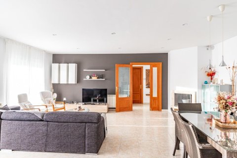 House zum Verkauf in Argentona, Barcelona, Spanien 6 Schlafzimmer, 510 m2 Nr. 184609 - Foto 10