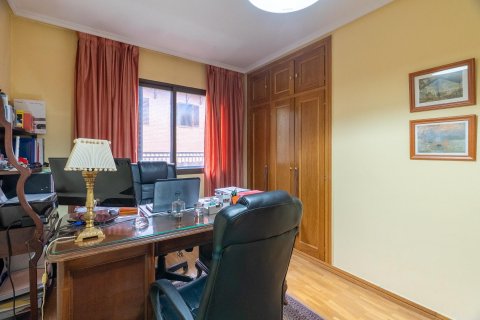 Māja pārdošanā Madrid, Spānijā 6 istabas, 410 m2 Nr. 150053 - attēls 22