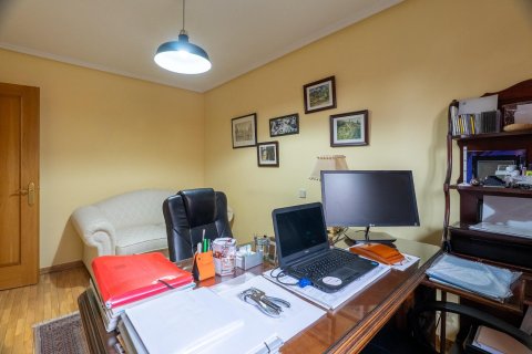 Māja pārdošanā Madrid, Spānijā 6 istabas, 410 m2 Nr. 150053 - attēls 20