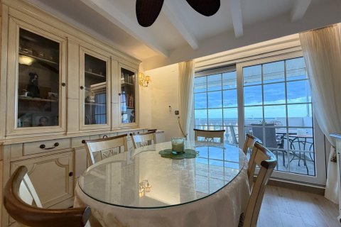 Kattohuoneisto myytävänä Torrevieja, Alicante, Espanja, 3 makuuhuonetta, 135 m2 No. 150050 - kuva 23