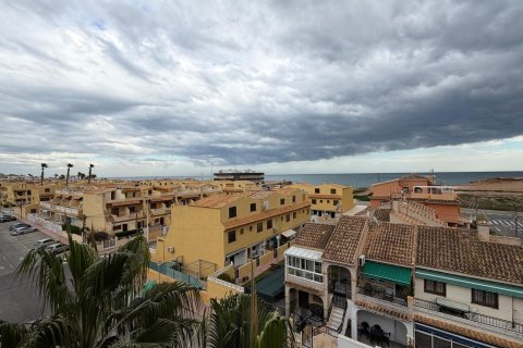 Kattohuoneisto Torrevieja, Alicante, Espanja 3 makuuhuonetta, 135 m2 No. 150050