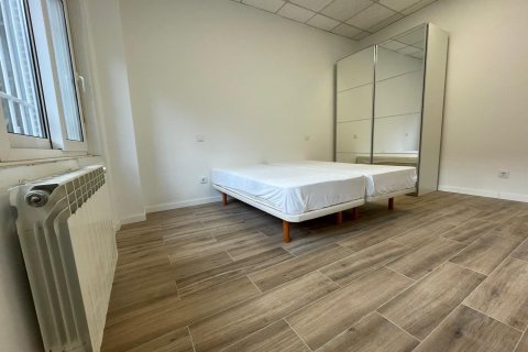 Terreno in affitto a Madrid, Spagna 2 camere da letto, 55 mq. N° 150052 - foto 2